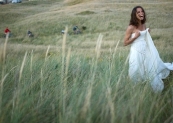 Créatrice sur mesure de robes de mariée à Paris